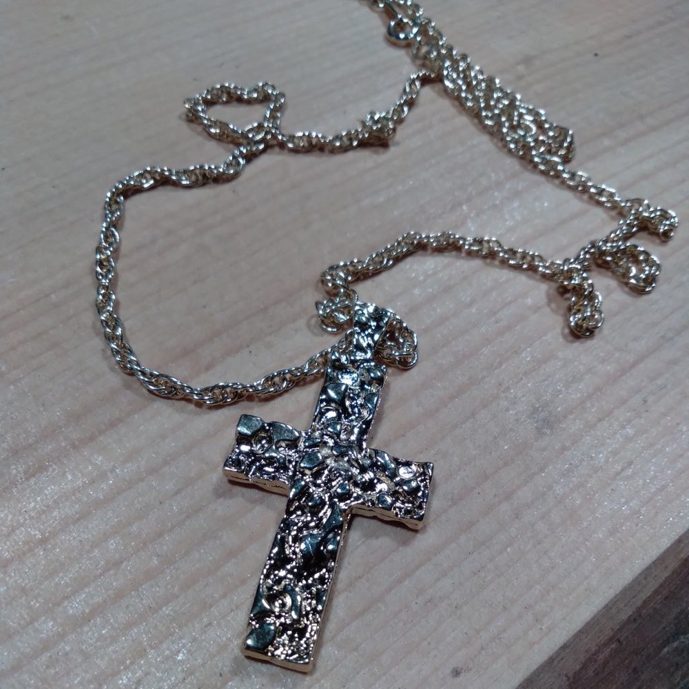 Beautiful Women's gold cross necklace. Christian Jewelry 2/$12